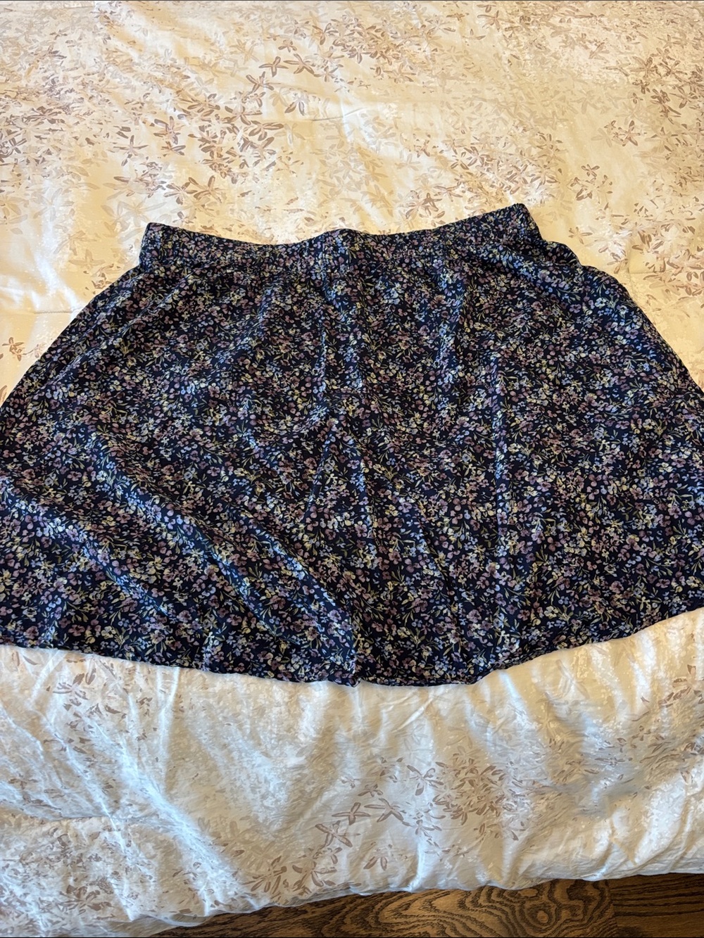 Reitmans Navy Floral Elastic-Waist Skater Skirt
